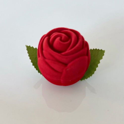Velvet ring box in red rose shape new