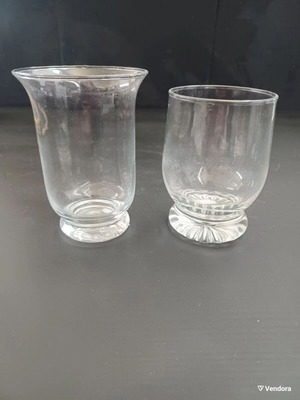 Low Glasses set of 2 like new