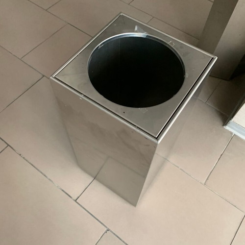 Metal square trash bin 63x30 like new