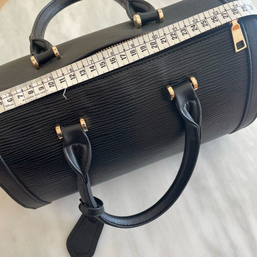 Black large handbag like new, leatherette