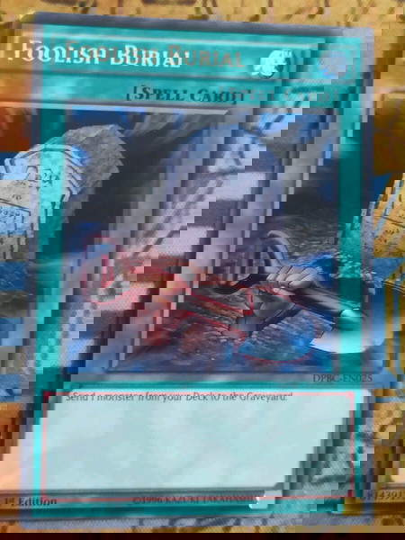 Foolish Burial (Rare, Yugioh)