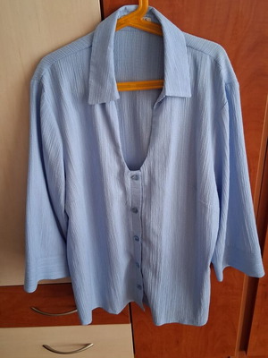 Women's shirt turquoise 3/4 sleeve new, size L