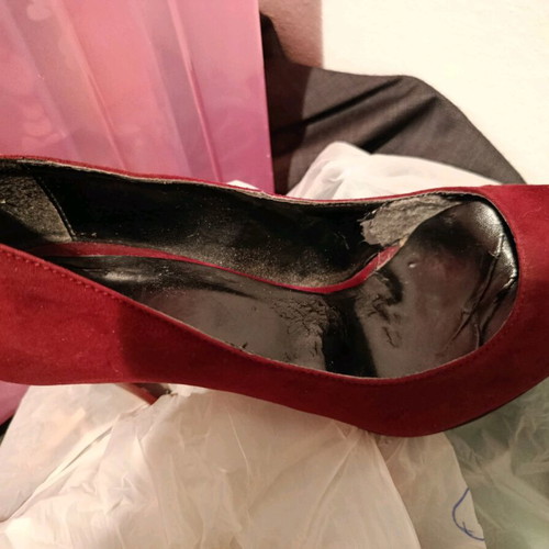 Suede pumps used, burgundy color, size 36, thin heel 8 cm