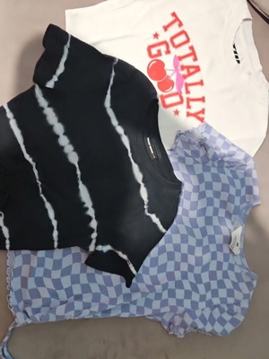 Girls' blouses like new for ages 12-14, set of 3