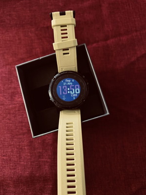 Garmin Fenix 5X Plus GPS smartwatch with extra straps