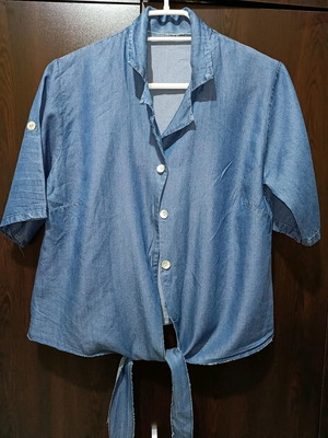 Πουκαμισάκι με εφέ τζιν και δέσιμο μεταχειρισμένο, λεπτό ύφασμα