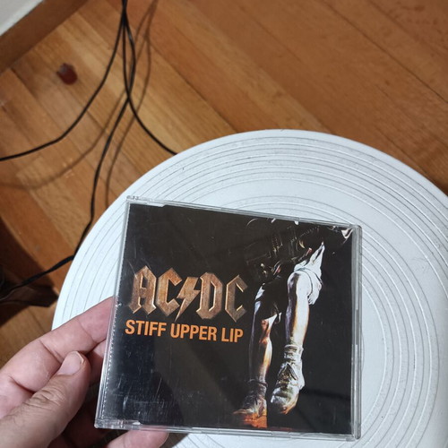 ACDC Stiff Upper Lip CD used, rock