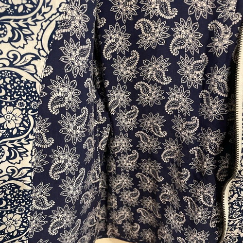 Sarah Lawrence Jacket 100% Viscose like new, white and blue, size small