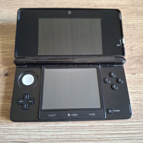 Nintendo 3DS Black like new, Japanese console with Luma