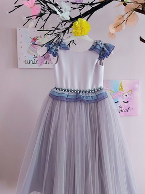 Girls' party dress new, size 104–110, pale purple
