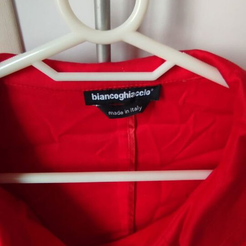 Crop capartinaki used, cotton, red
