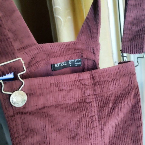 Zalopeta corduroy short jumpsuit burgundy like new