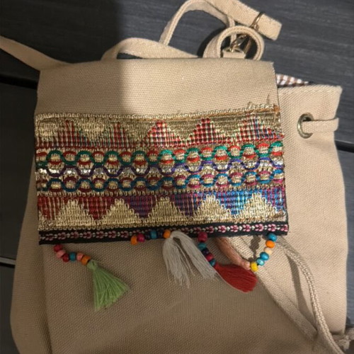Crossbody bag children's like new