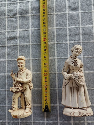 Κεραμικά αγαλματίδια μεταχειρισμένα, ζευγάρι χωρικών ύψους 15-17 εκ.