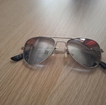 Children's sunglasses like new