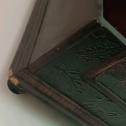 Ξύλινο διακοσμητικό μπαούλο μεταχειρισμένο, διαστάσεις 50x38x34