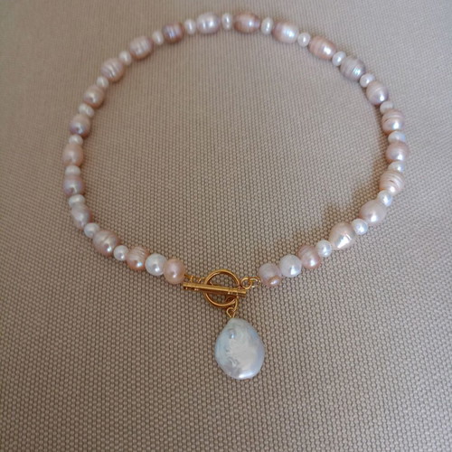 Handmade necklace with baroque pearls new in white and pink