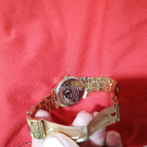 Auriol men's watch like new, gold color