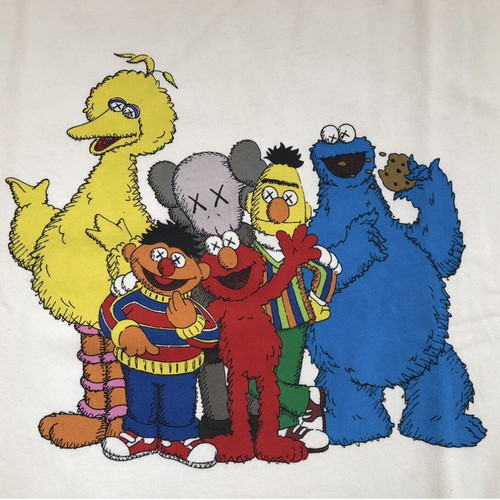 Kaws x Uniqlo x Sesame Street sweatshirt XL like new
