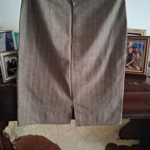 Linen skirt like new, gray and beige, size XXL