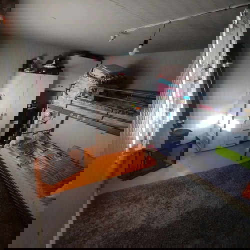 Λυόμενο σπίτι 24 τ.μ. με ένα δωμάτιο, κουζίνα, σαλόνι και τουαλέτα μεταχειρισμένο