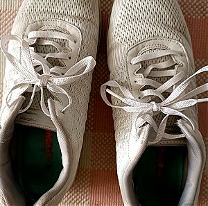 Σκετσερς λευκά παπούτσια 41ανδρικο η 42 γυναικείο