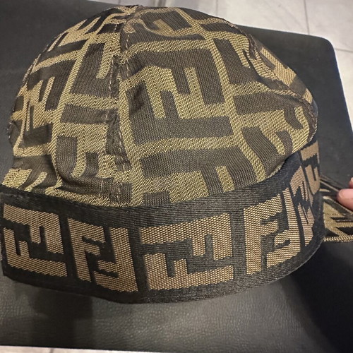 Fendi women's jockey hat like new, black and brown, size M