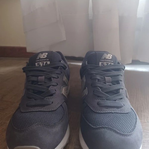 New Balance 574 shoes like new, size 37