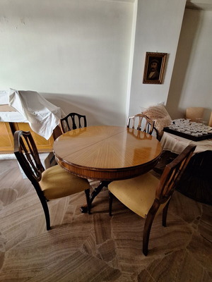 Dining set round walnut handmade 1960 with 8 chairs and mirror used