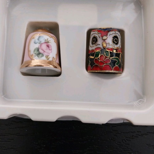 Collectible thimbles, set of 2 pieces