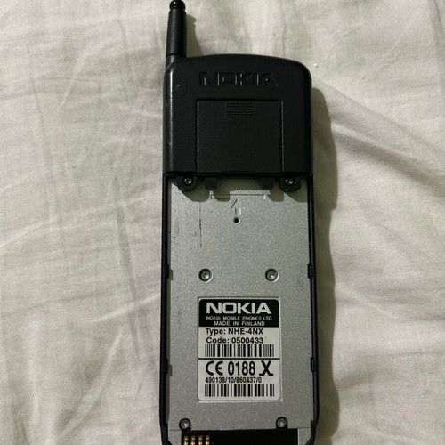 Nokia 2110 like new, phone for battery