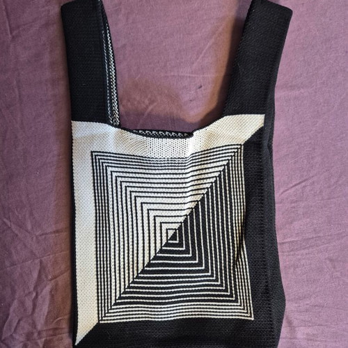 White-Black Knit Bag New, Handheld