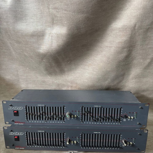 Graphic Equalizer DOD 830 Series II Dual 15-Band, like new, 2 pieces