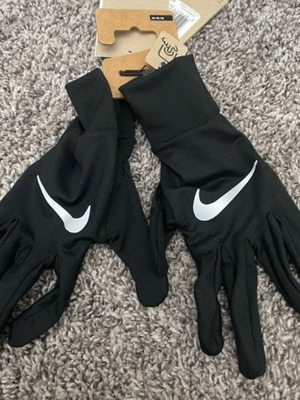 Γάντια Nike με ανακλαστικό, μαύρα