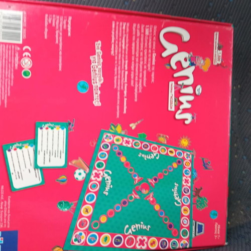 Knowledge board game used 7+