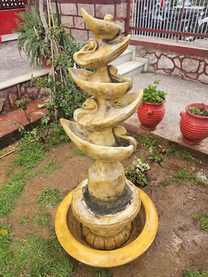 Marble fountain like new with carved swans
