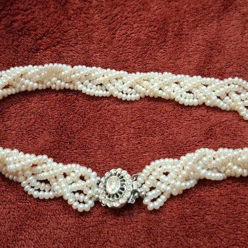 Yashica Pearls chocker with fresh water pearl pendant, new