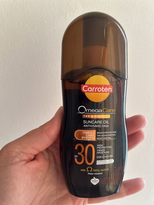 Carroten Omega Care Tan & Protect слънцезащитно олио SPF 30 ново