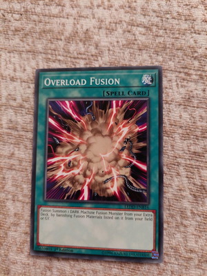 Yu-Gi-Oh Overload Fusion card like new