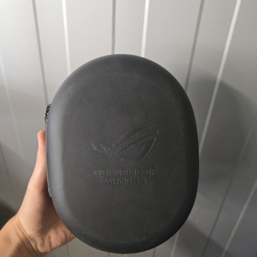 ROG case used, original hard shell