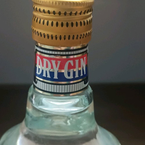 Spenlay dry gin new, produced in Greece