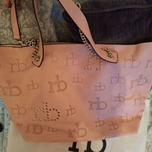 Rocco Barocco bag with embossed letters and matching pouch, pink