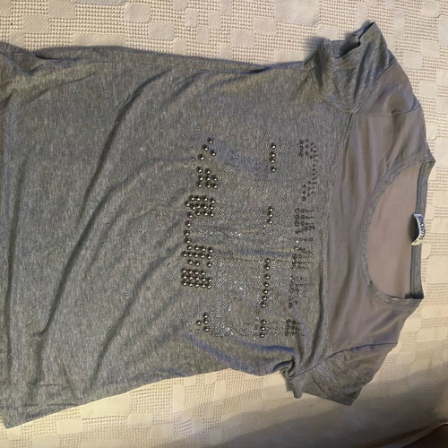 Women’s T-shirt used, size M, grey