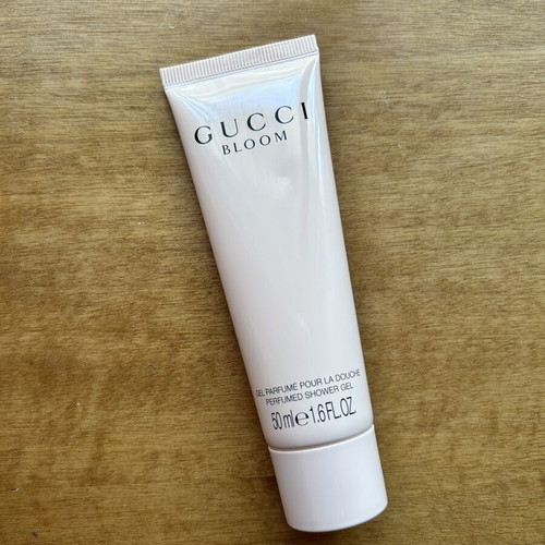 Gucci women's shower gel 50ml new with floral scent