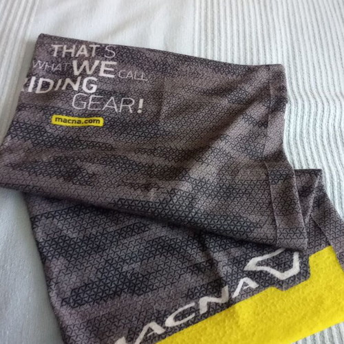 Macna motorcycle scarf used, gray and yellow