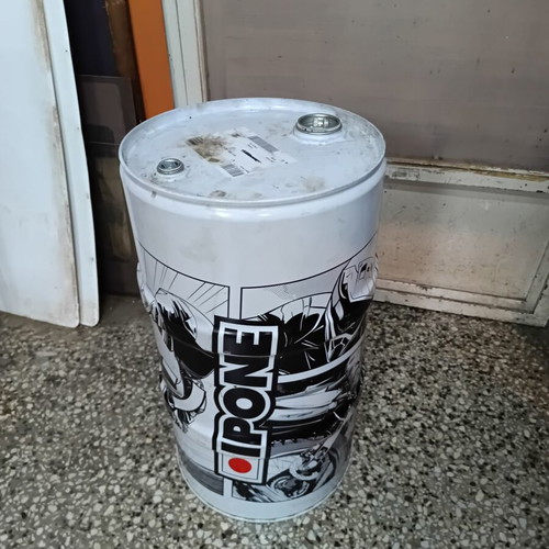 Metal Barrel used from engine oil, dimensions Φ34cmx65cm