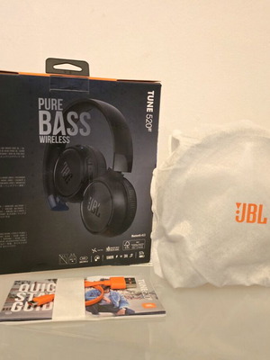 JBL Tune 520BT wireless headphones brand new