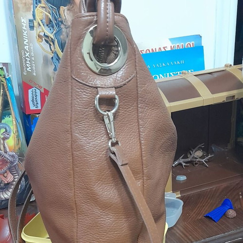 Guy Laroche Shoulder Bag Brown Like New
