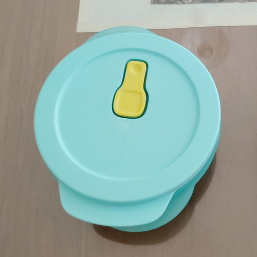 Crystal Wave 600 ml microwave container new