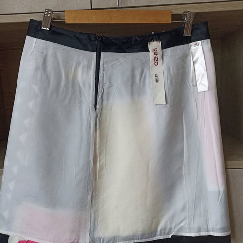 Kenzo women's skirt like new, colorful print, size L